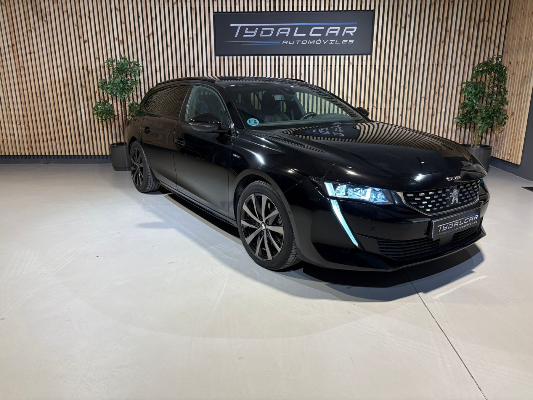 PEUGEOT 508 2.0 HDi 