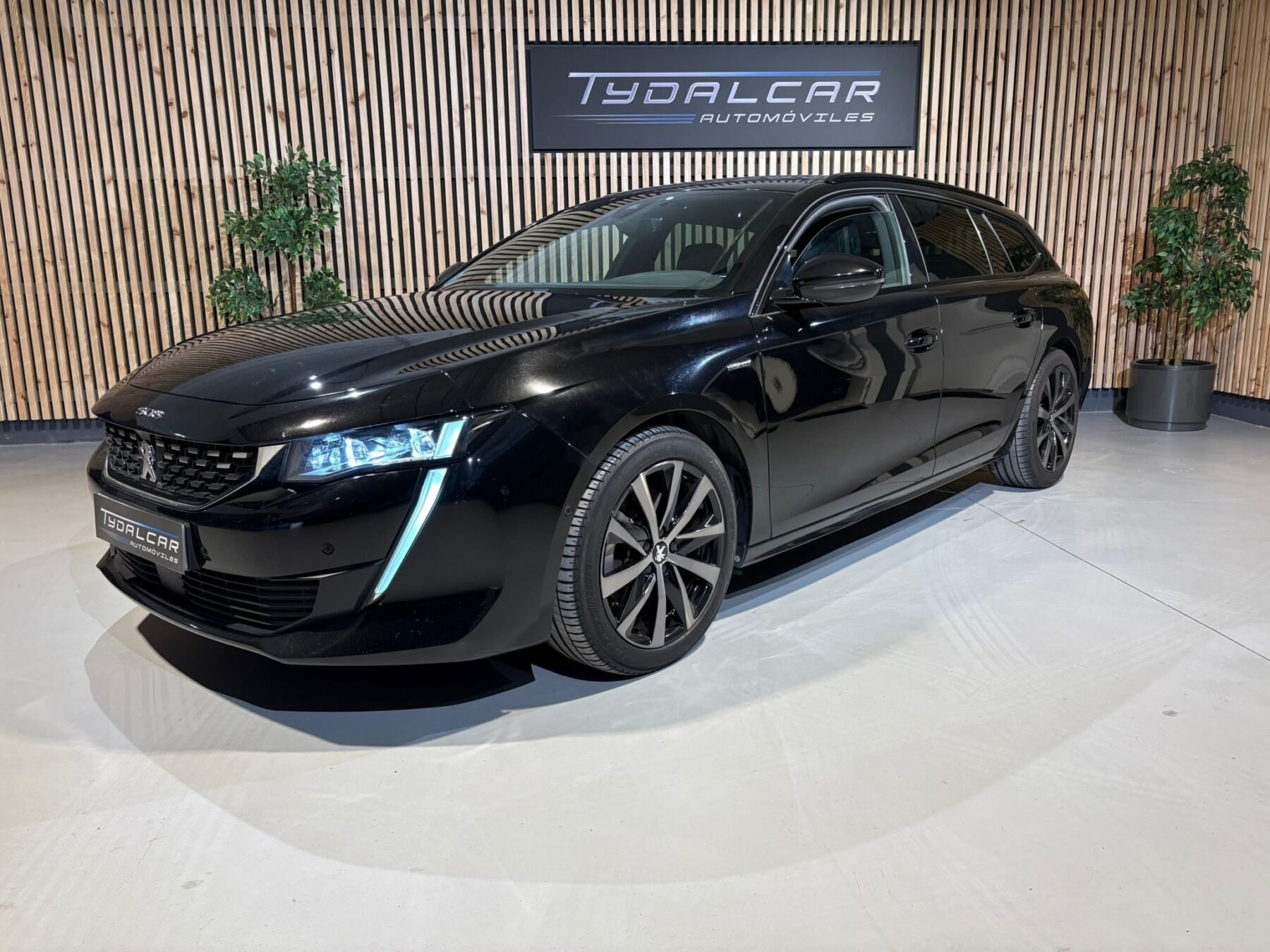 PEUGEOT 508 2.0 HDi 