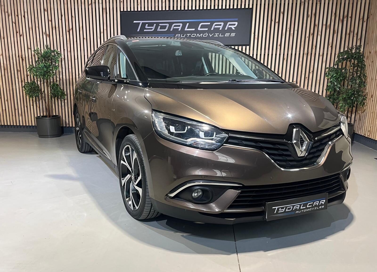 RENAULT GRAND SCENIC 1.6 DCi