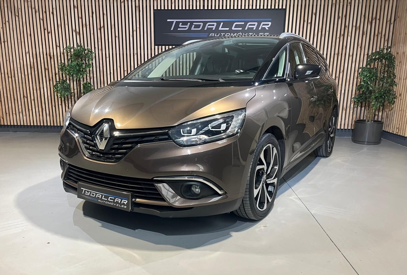 RENAULT GRAND SCENIC 1.6 DCi