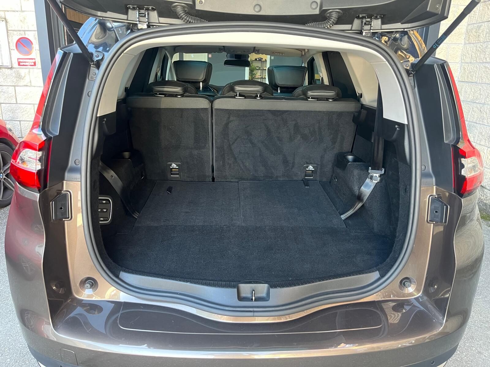 RENAULT GRAND SCENIC 1.6 DCi