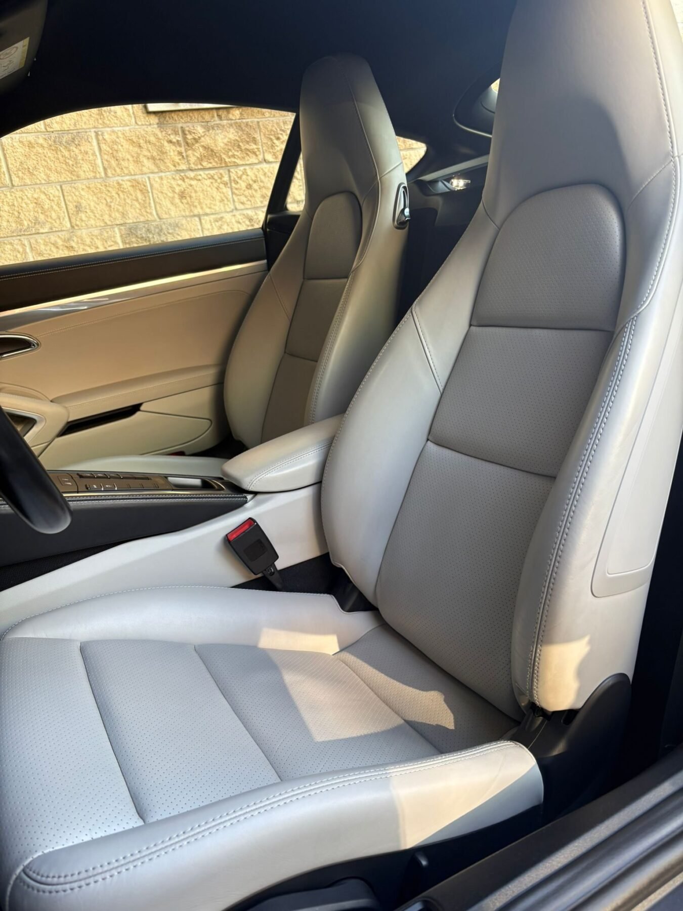 PORSCHE 718 Cayman 2.0