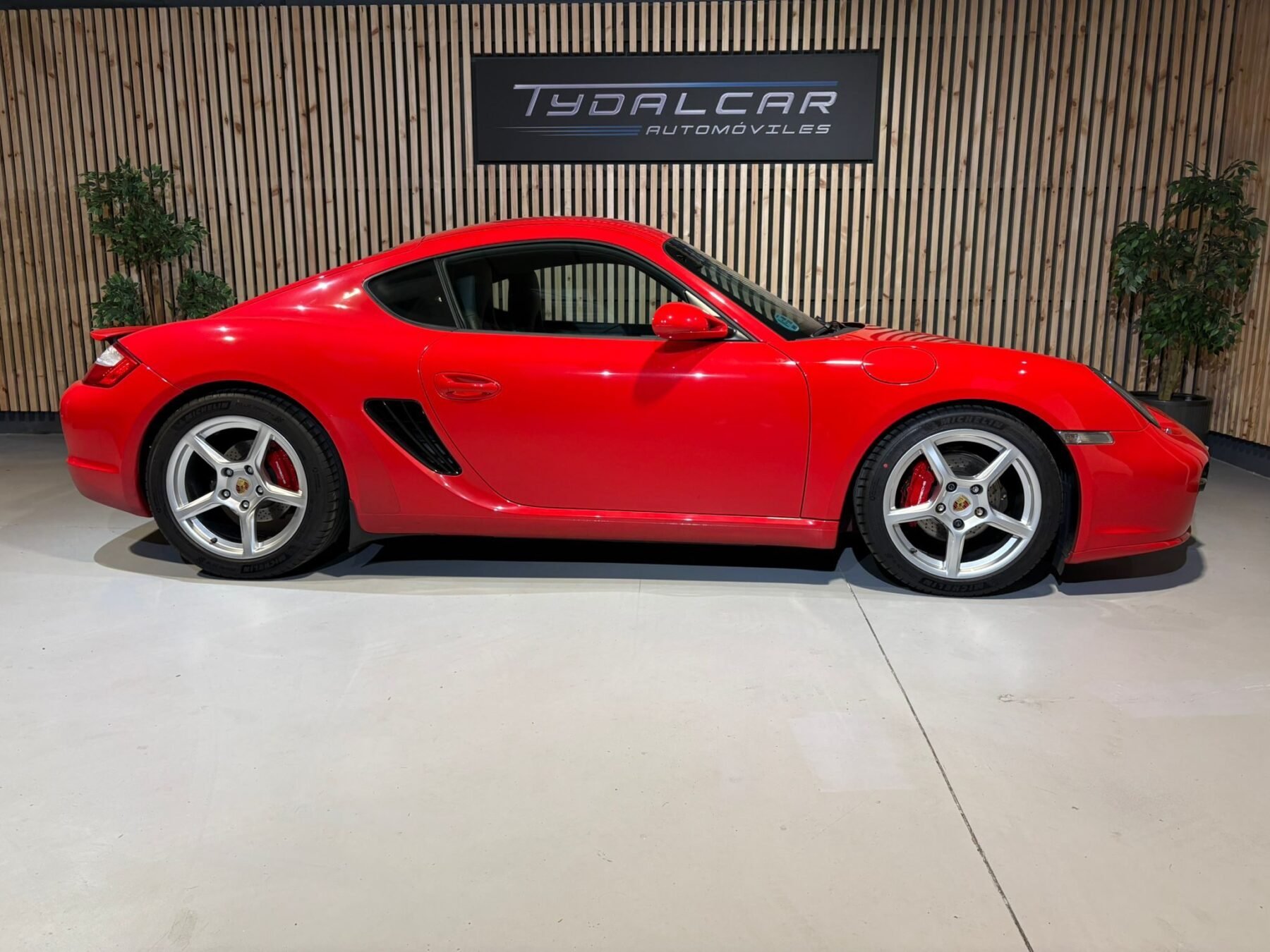 PORSCHE CAYMAN 2.7