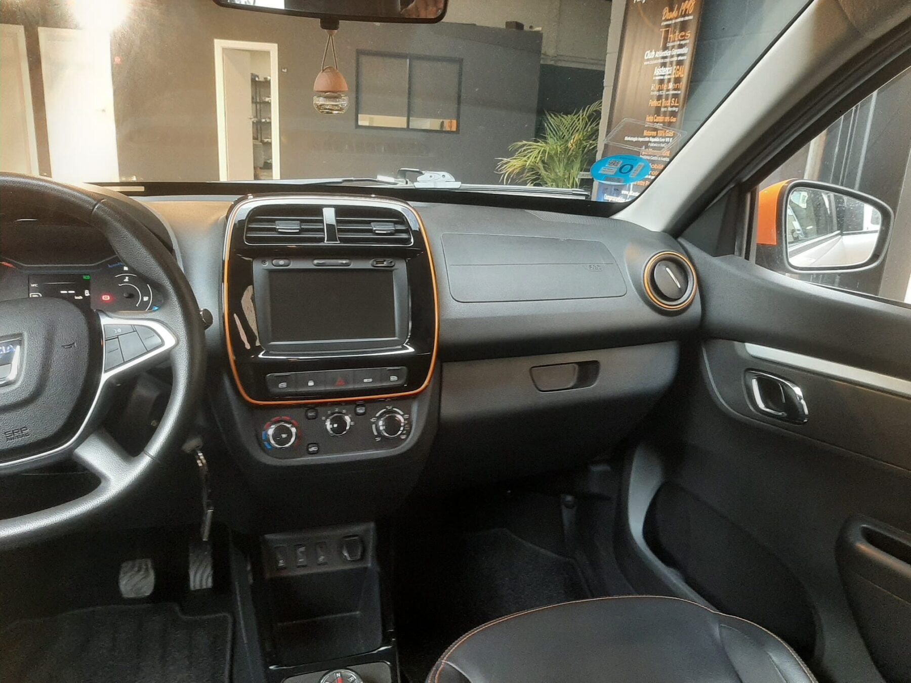 DACIA SPRING 100% ELÉCTRICO