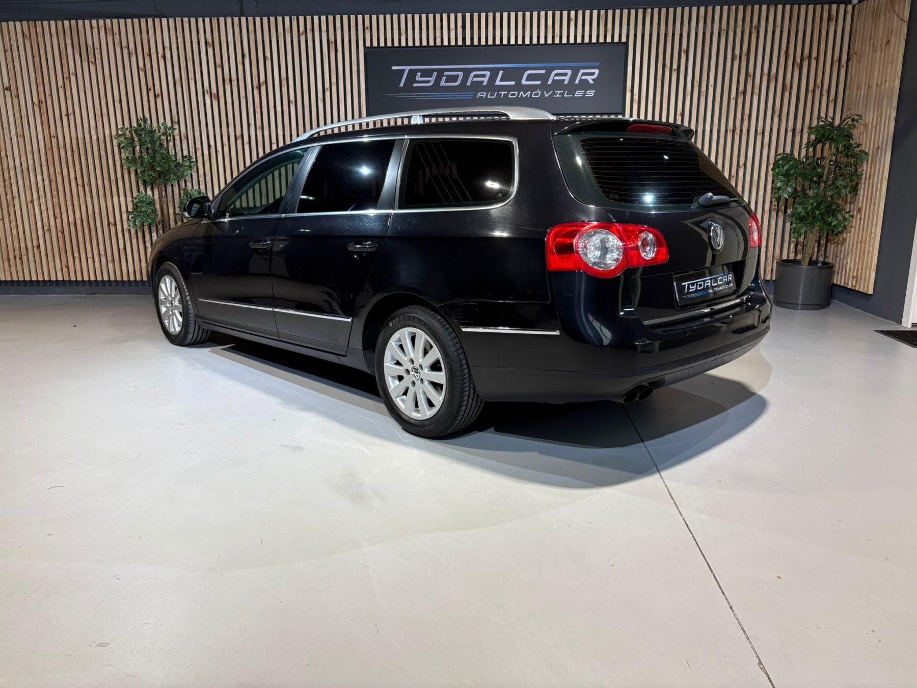 VOLKSWAGEN Passat 2.0TDi