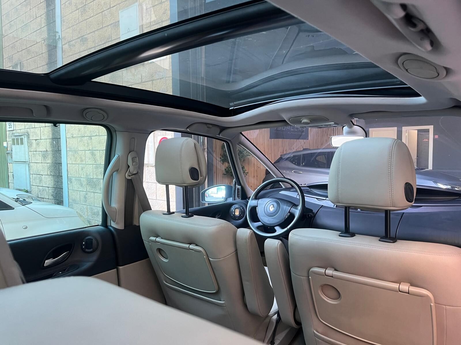 RENAULT ESPACE 2.0 dCi 