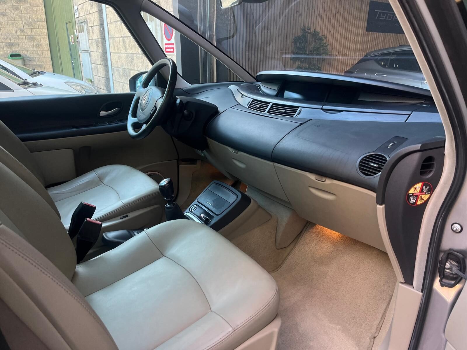 RENAULT ESPACE 2.0 dCi 