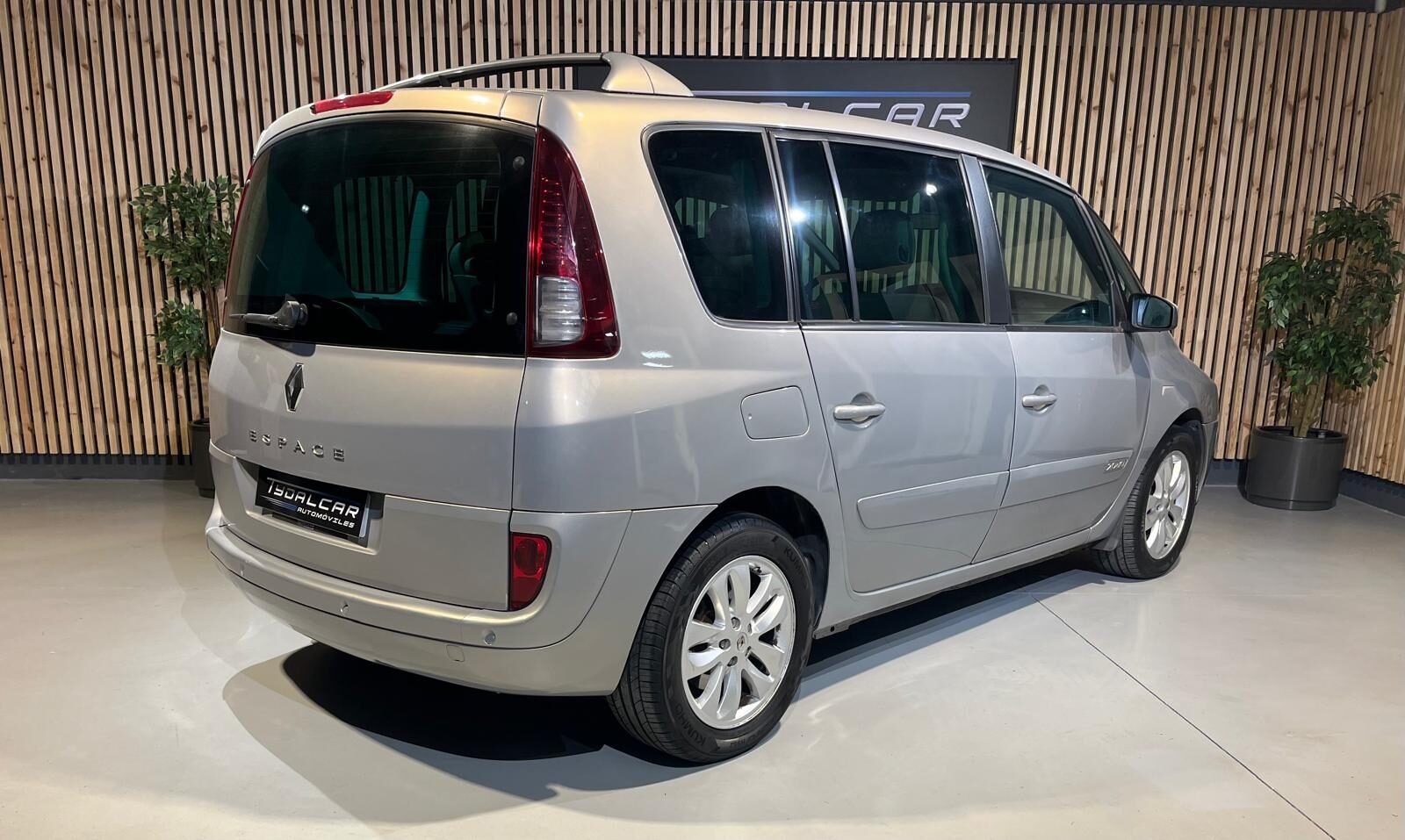 RENAULT ESPACE 2.0 dCi 