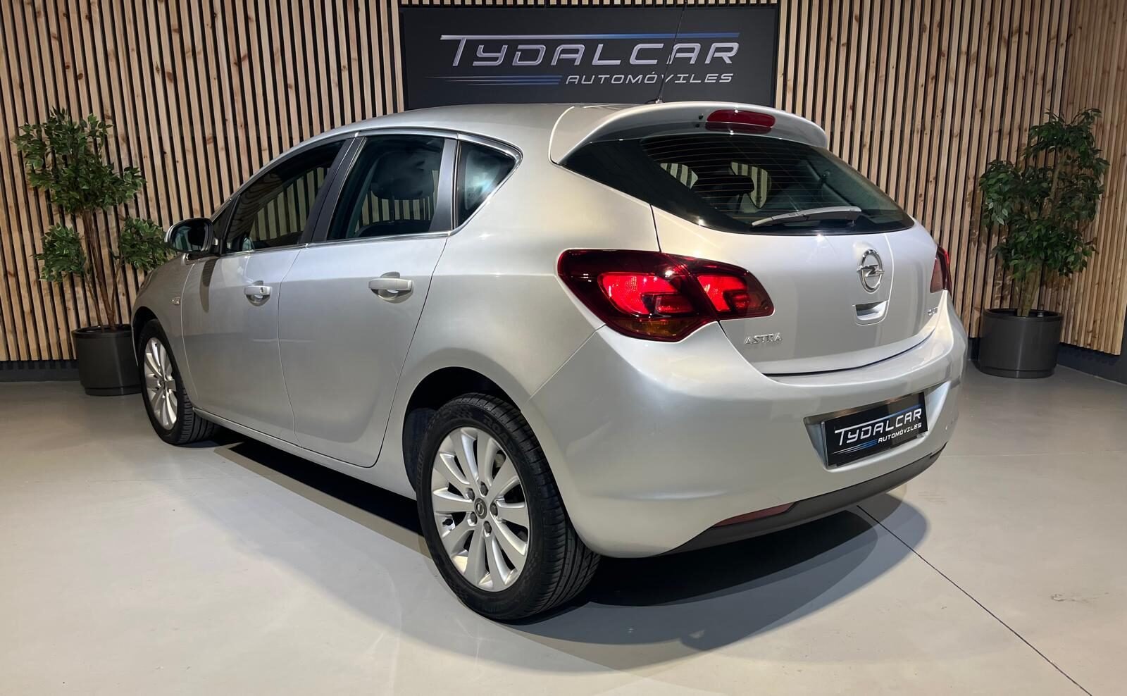 OPEL ASTRA 1.7 CDTi 