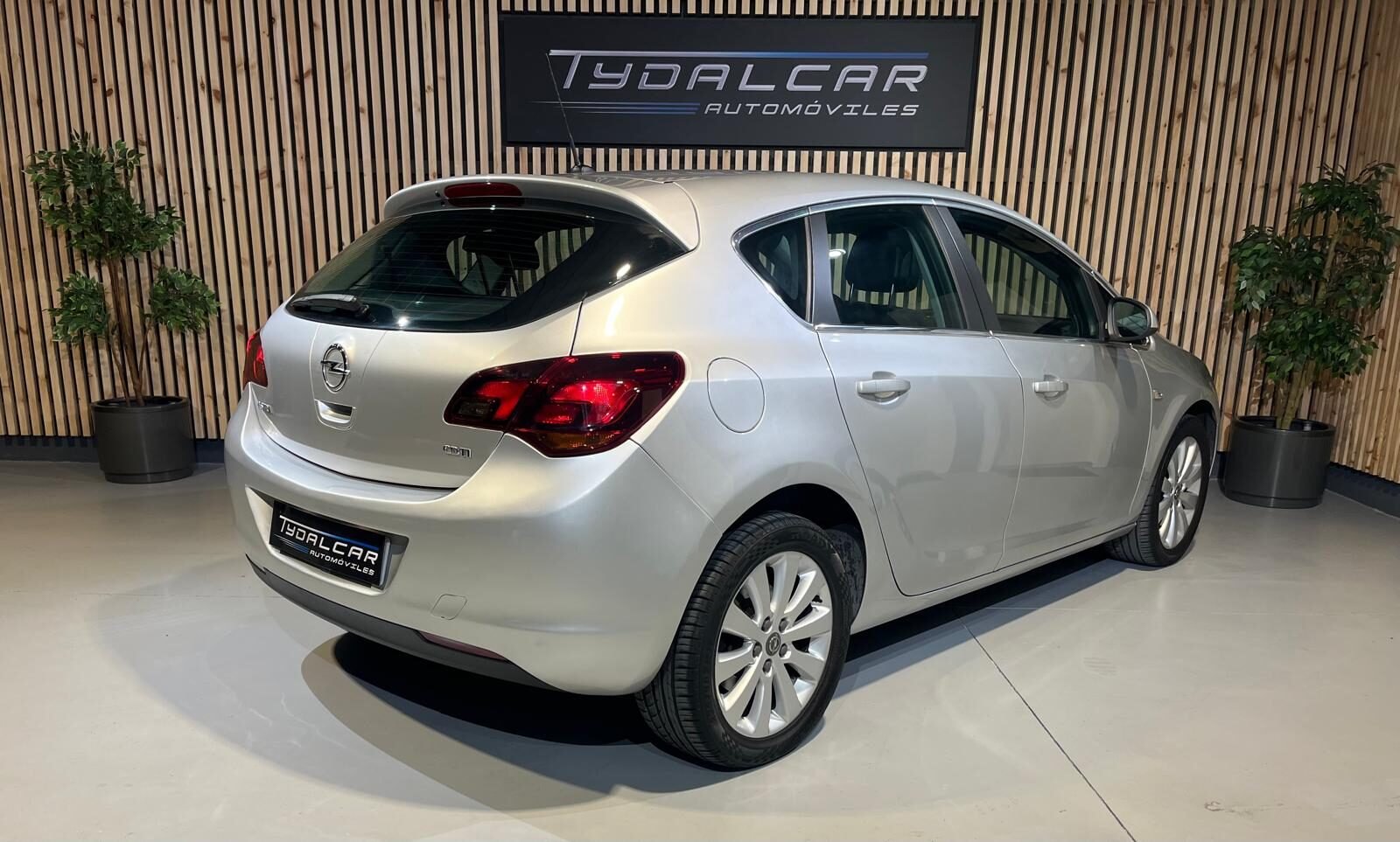 OPEL ASTRA 1.7 CDTi 