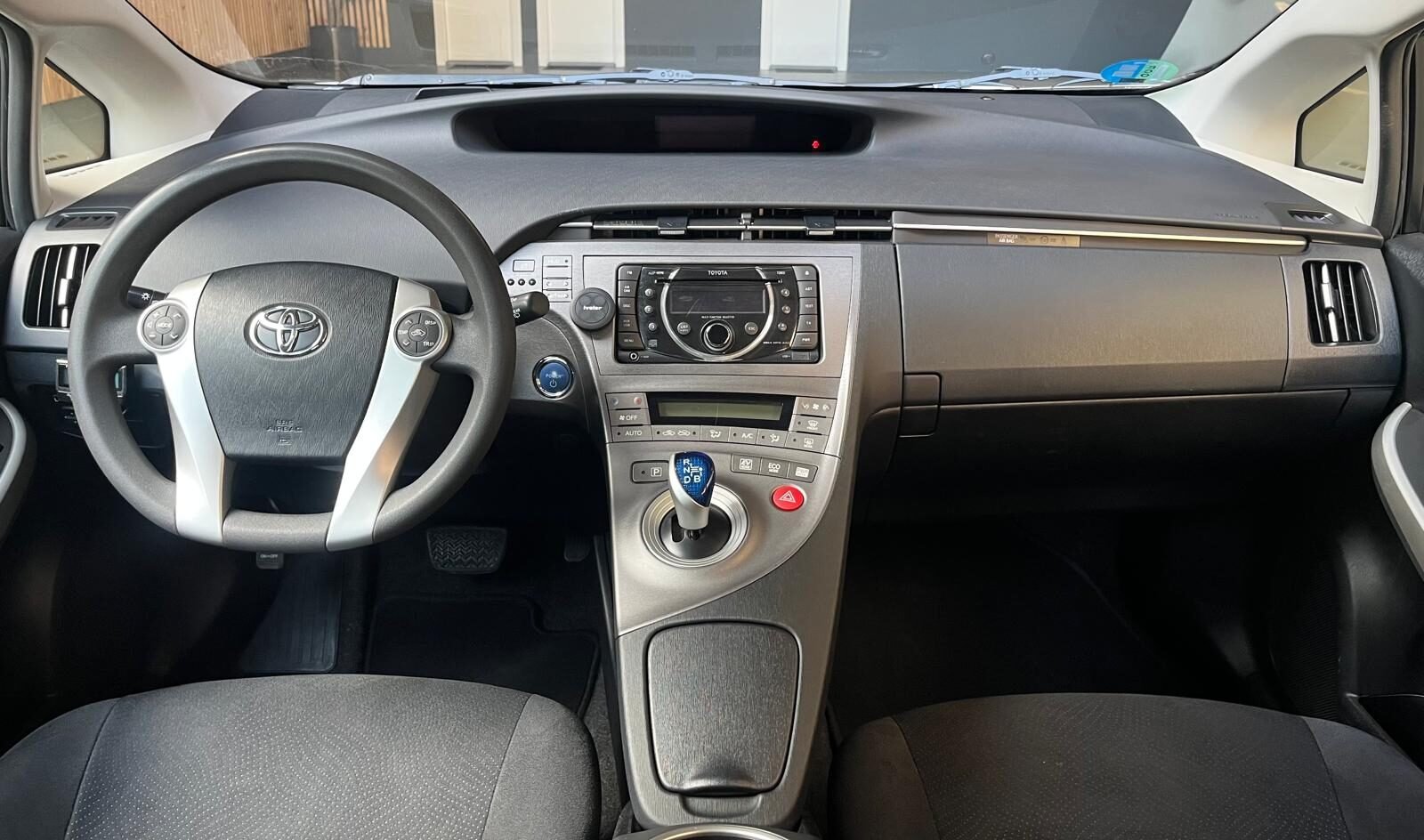 TOYOTA PRIUS 1.8 