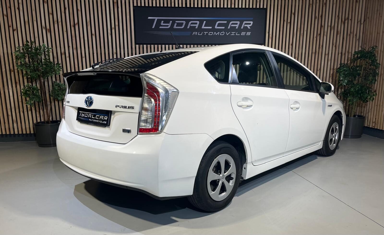 TOYOTA PRIUS 1.8 