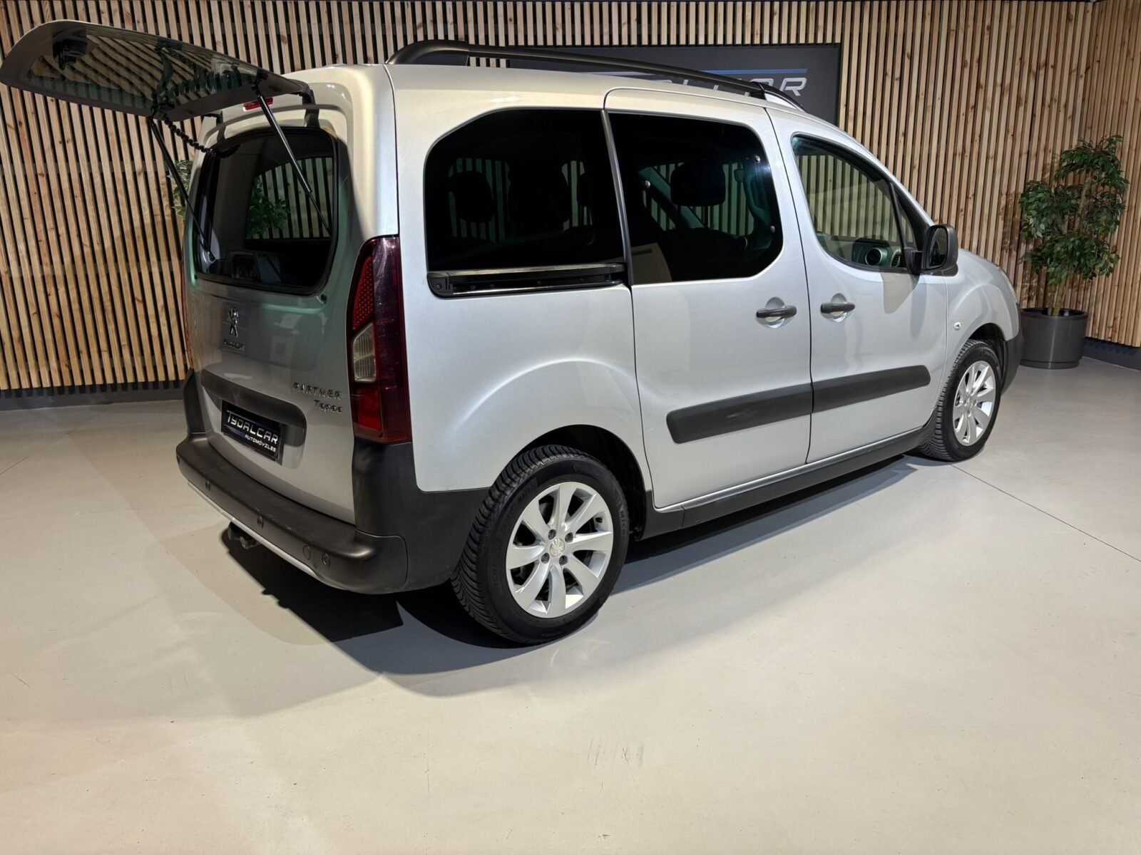 PEUGEOT PARTNER TEPEE 1.6 HDi