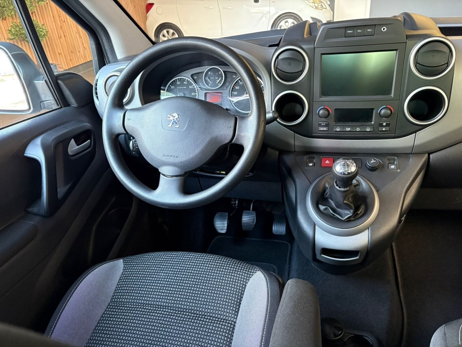 PEUGEOT PARTNER TEPEE 1.6 HDi