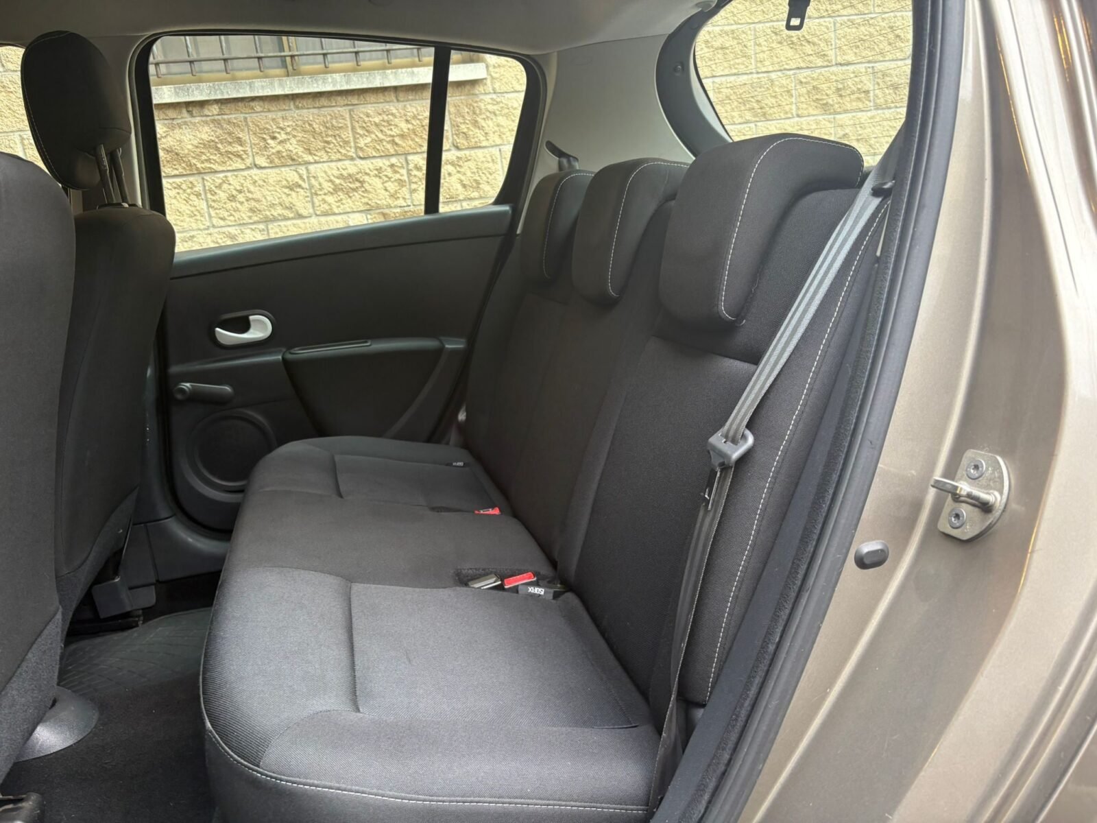 RENAULT Clio 1.2i