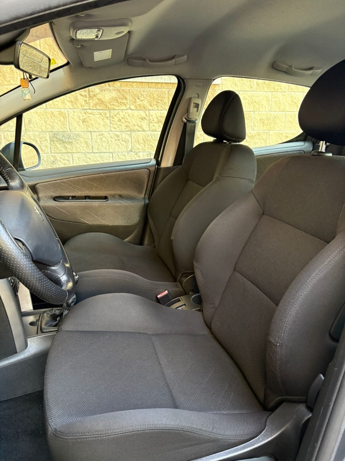 PEUGEOT 207 1.4VTi  