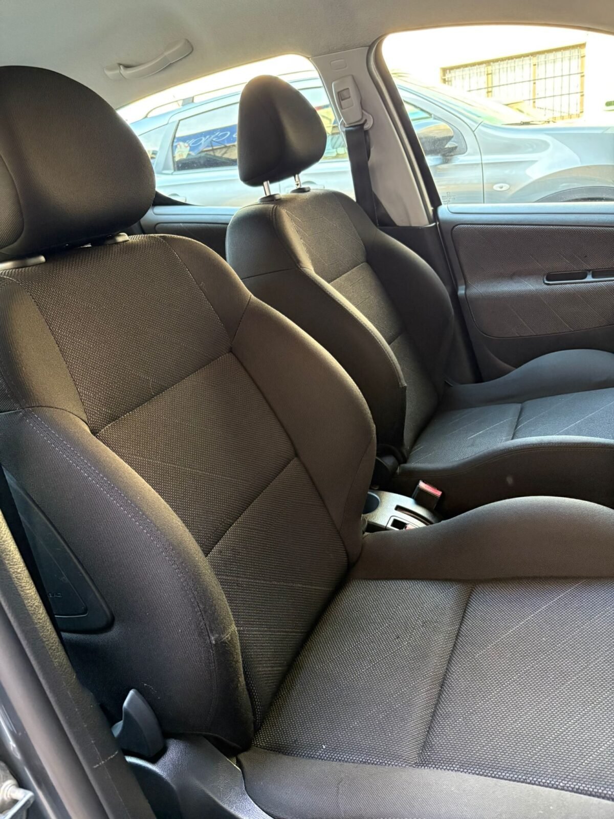 PEUGEOT 207 1.4VTi  