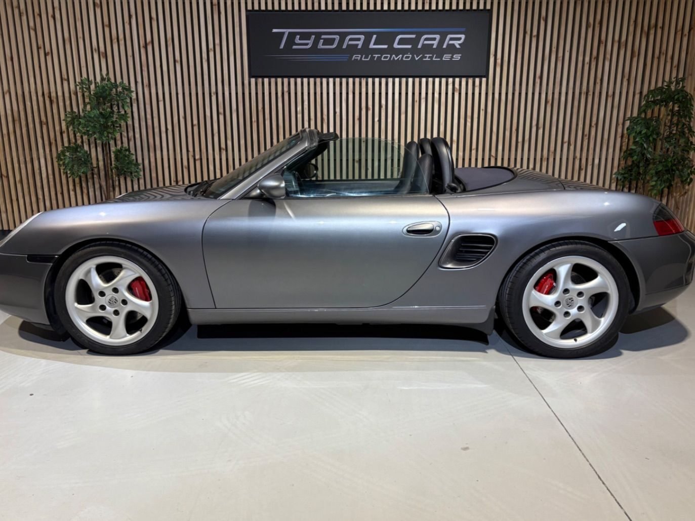 PORSCHE BOXSTER 3.2