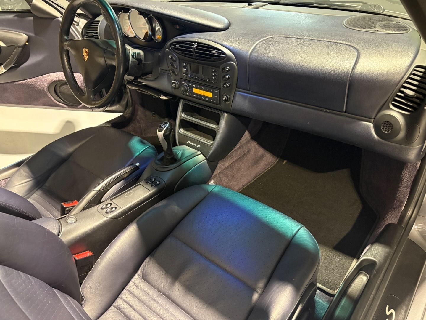 PORSCHE BOXSTER 3.2