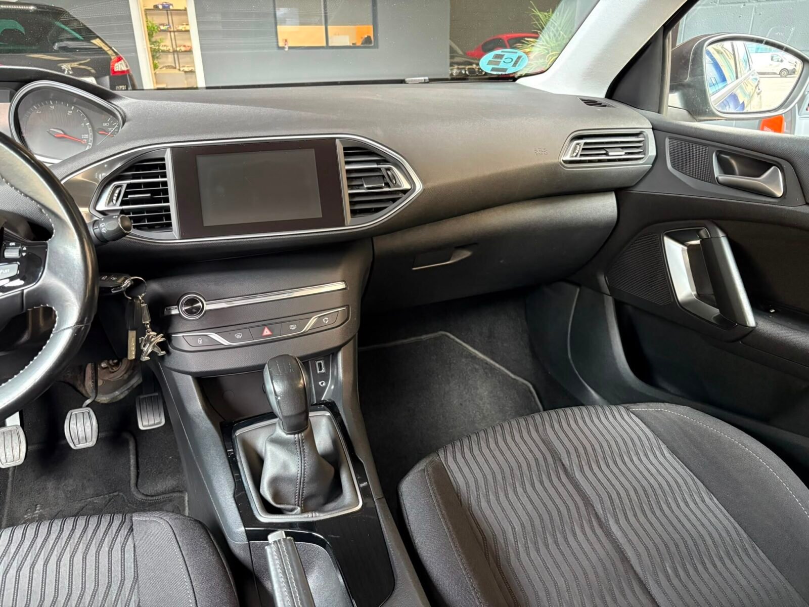 PEUGEOT 308 1.6HDi 