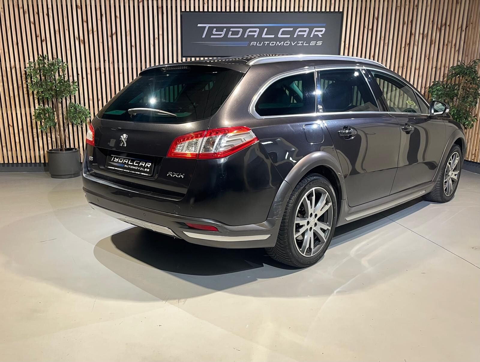PEUGEOT 508 2.0 HDi