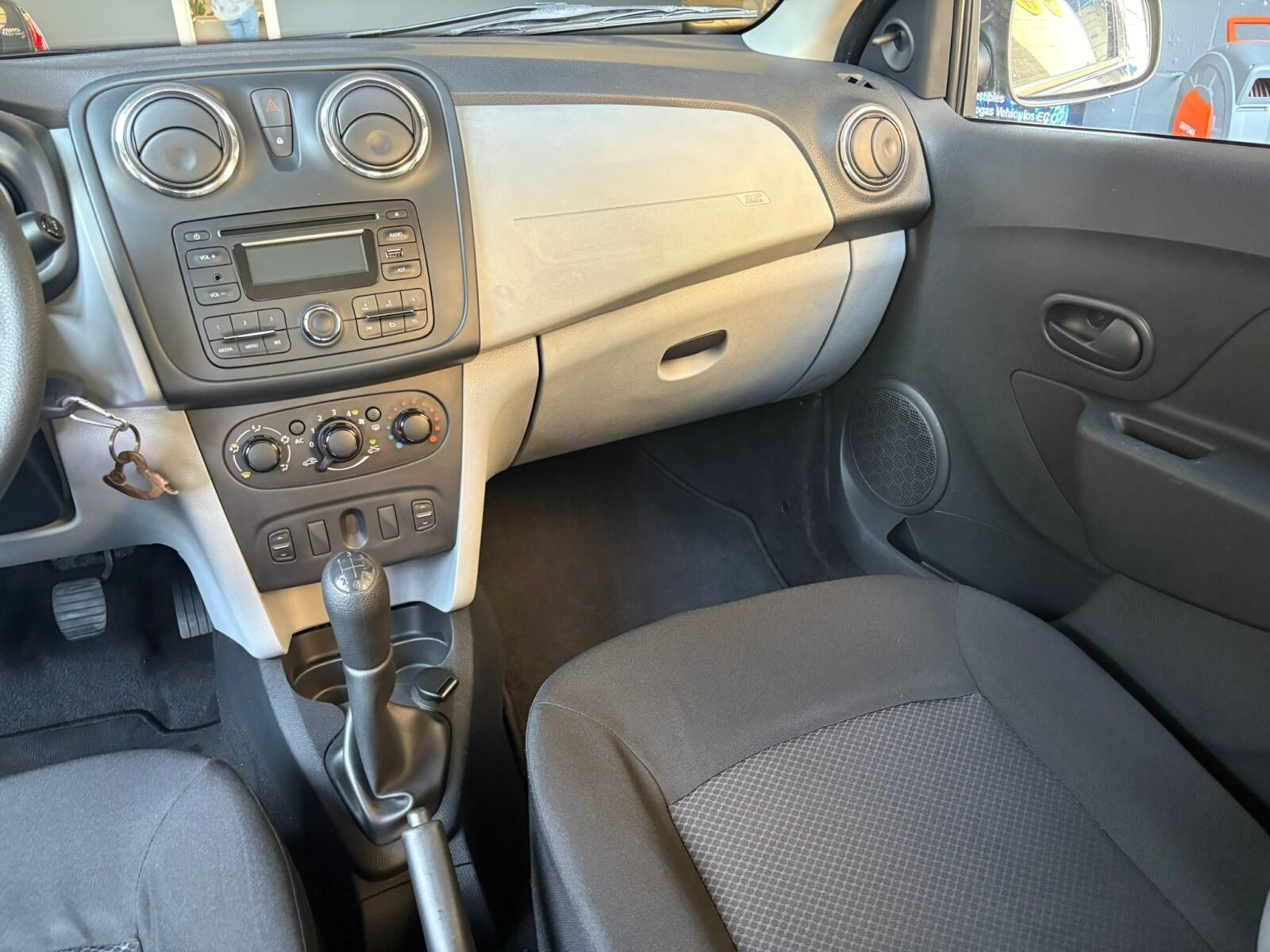 DACIA SANDERO 1.2