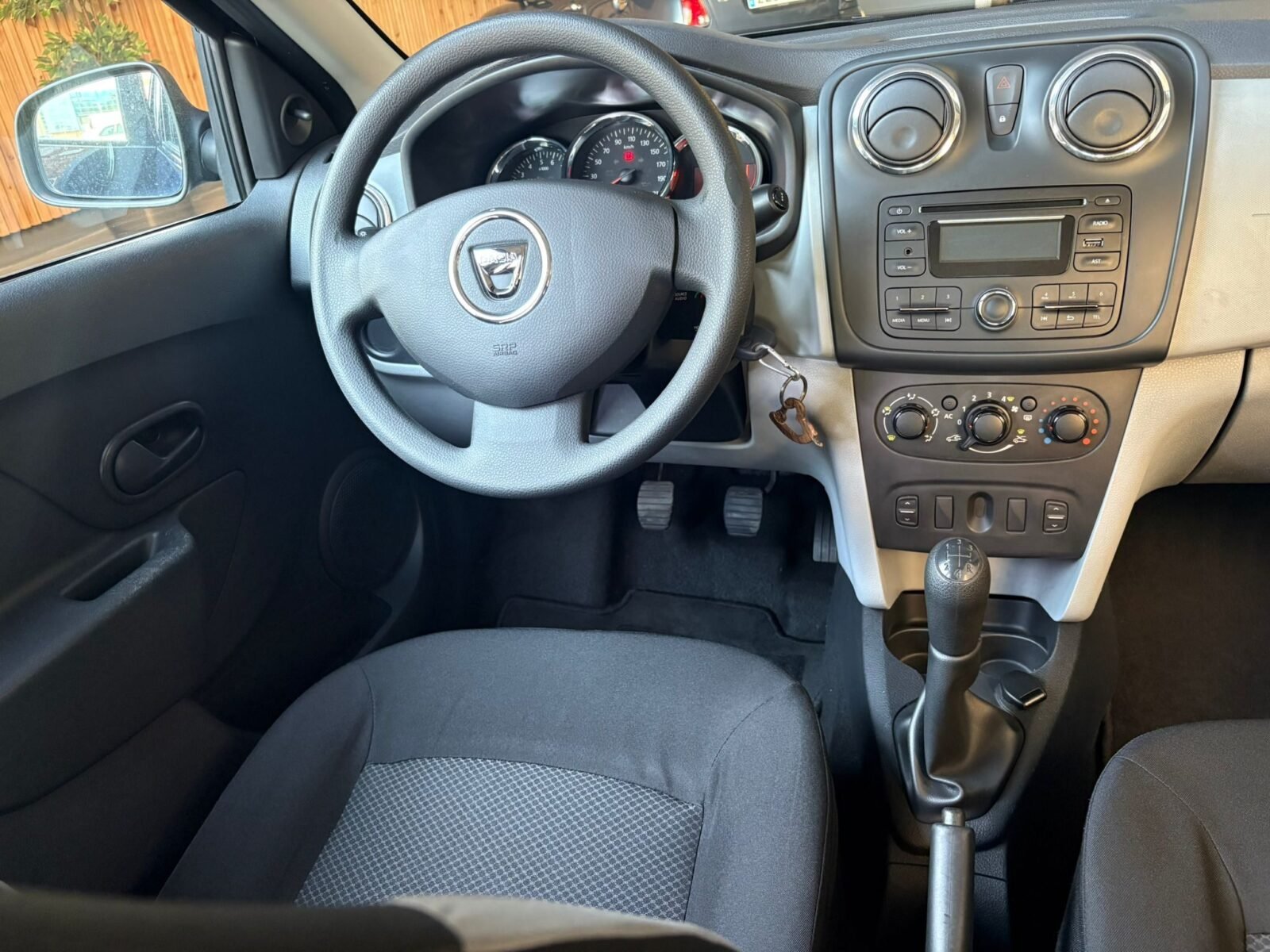 DACIA SANDERO 1.2