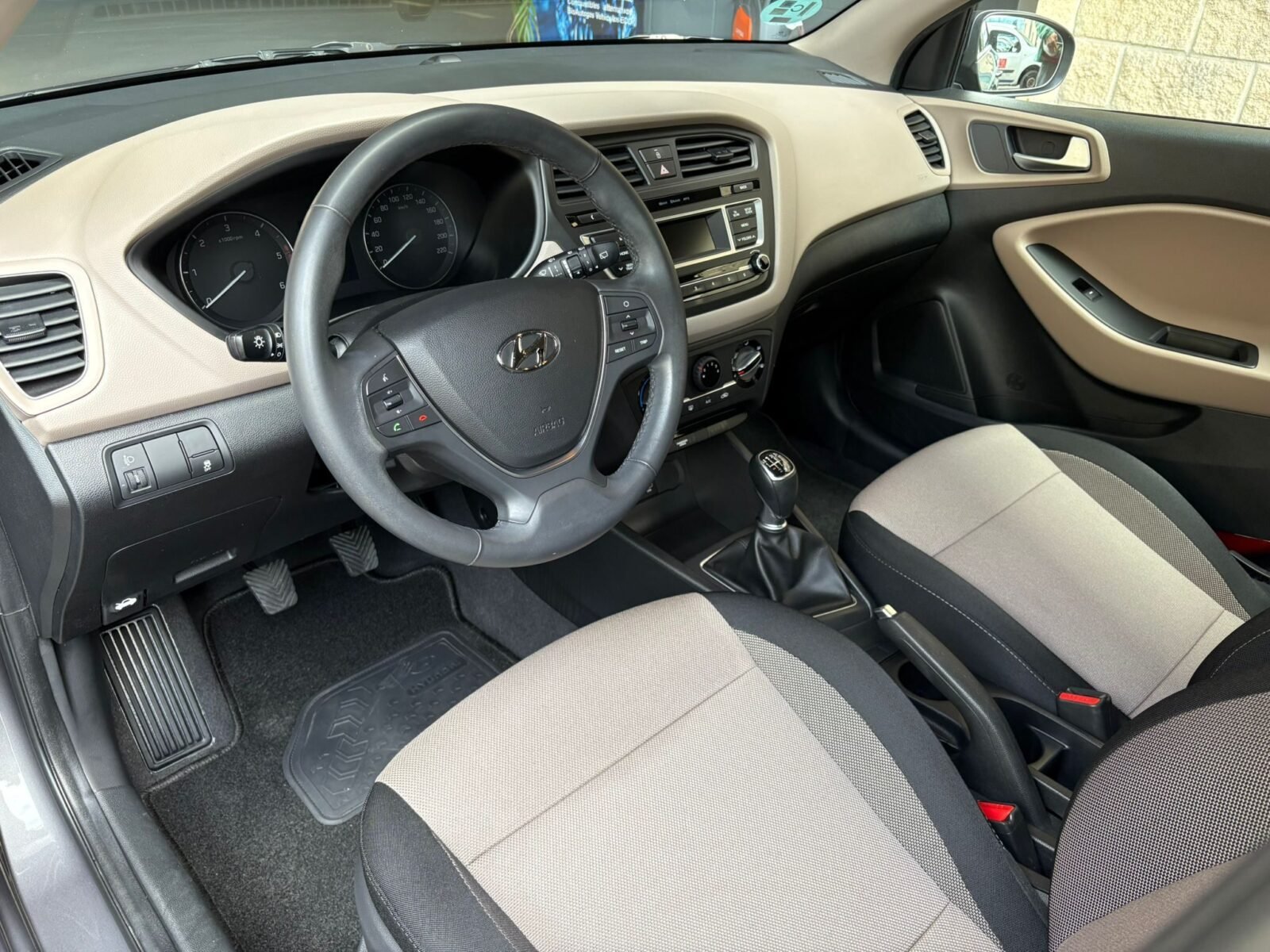 HYUNDAI i20 1.4CRDi