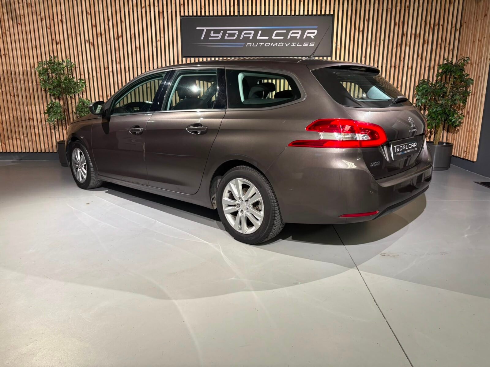 PEUGEOT 308 1.6HDi 