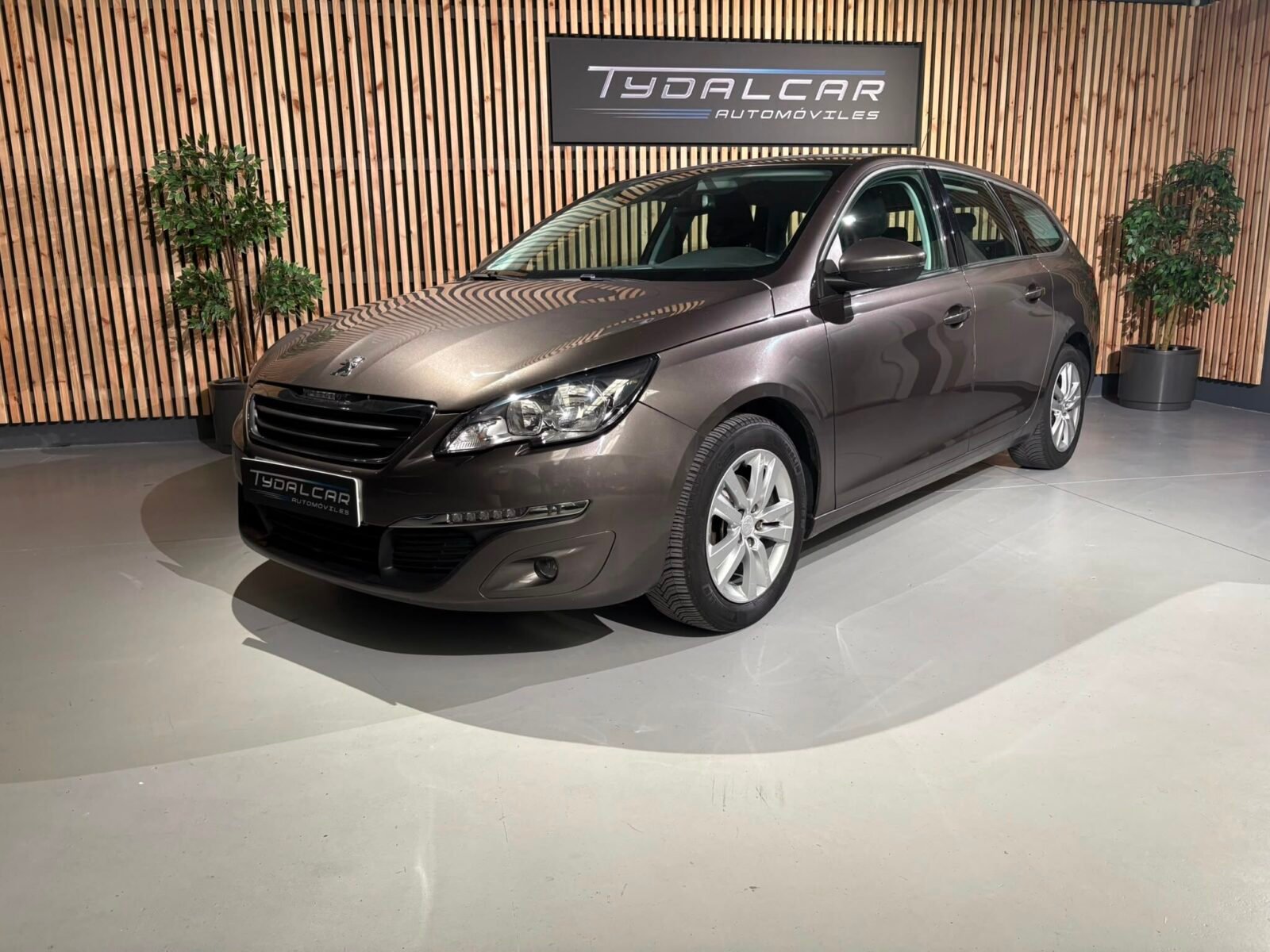 PEUGEOT 308 1.6HDi 