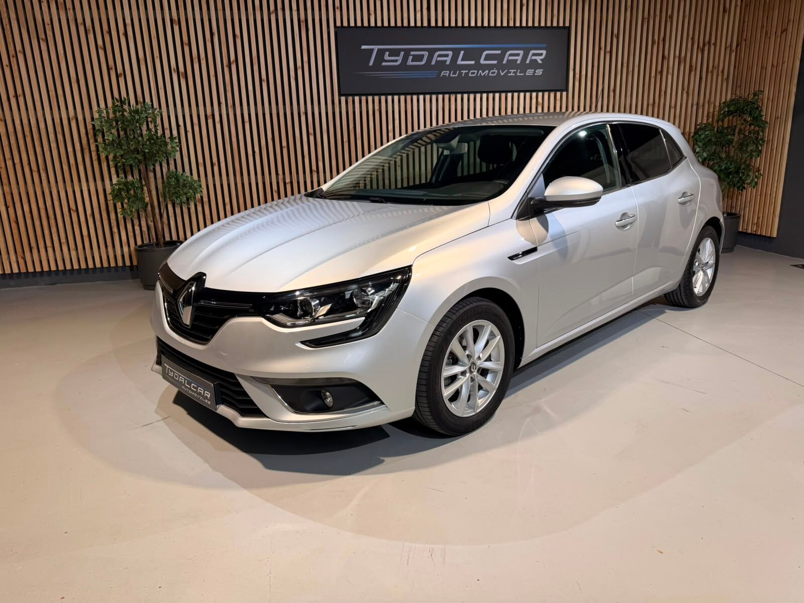 RENAULT Megane 1.2TCe
