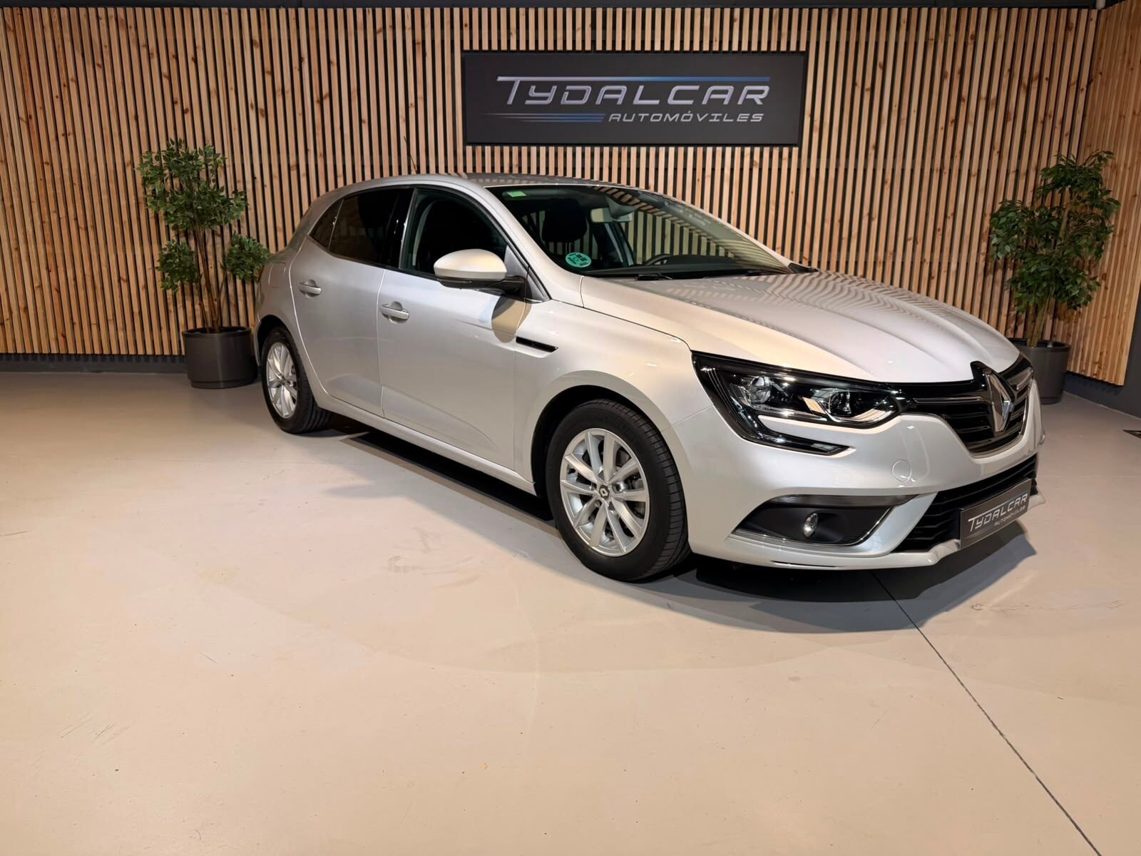 RENAULT Megane 1.2TCe