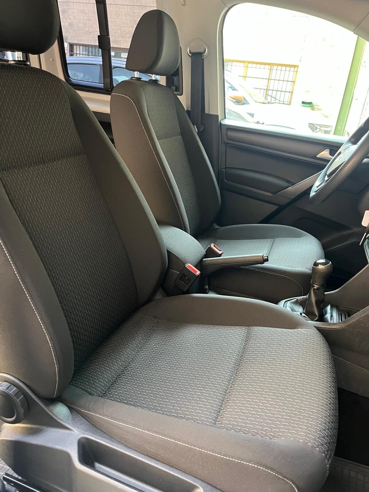 VOLKSWAGEN CADDY 2.0TDi