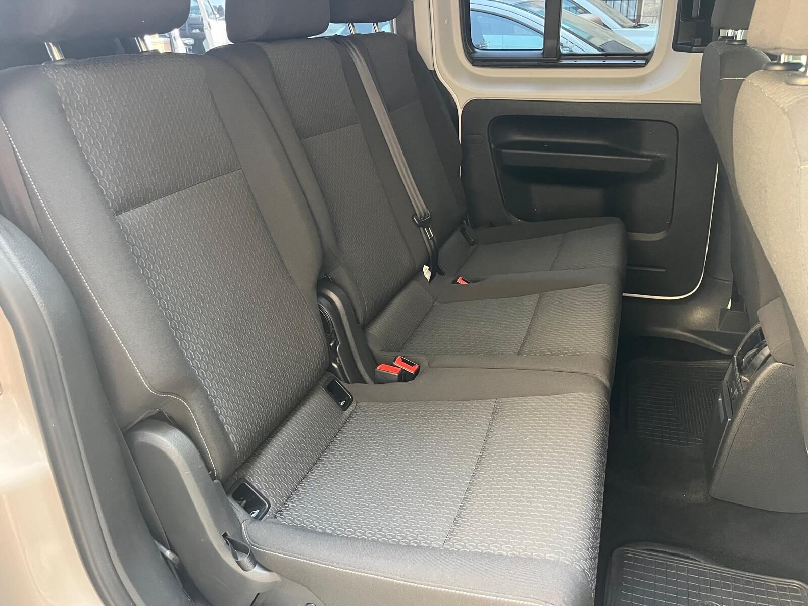 VOLKSWAGEN CADDY 2.0TDi