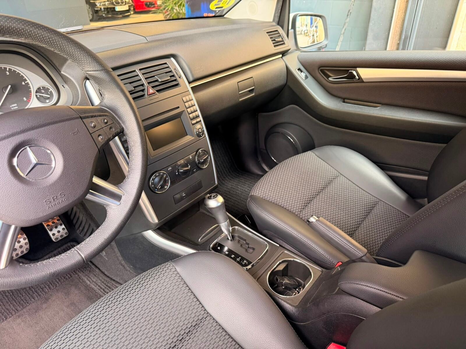 MERCEDES-BENZ 2.0 CDi
