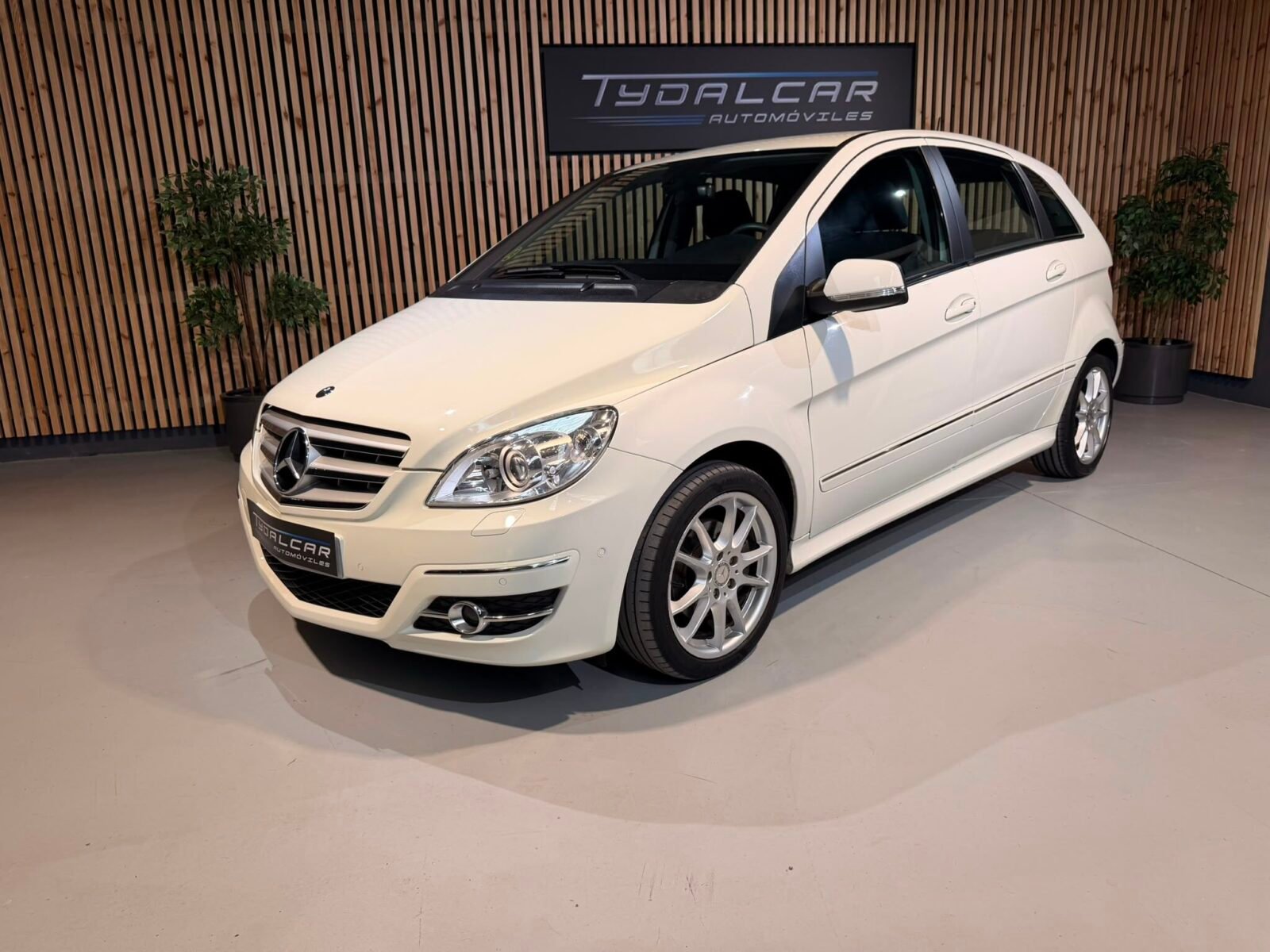 MERCEDES-BENZ 2.0 CDi