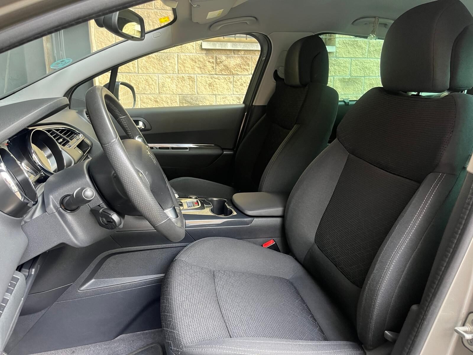 PEUGEOT 3008 1.6HDi