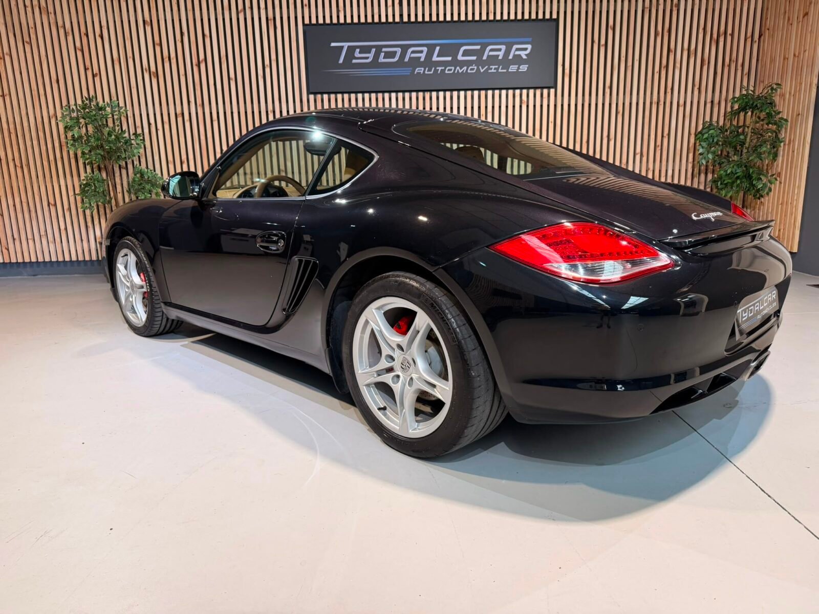 PORSCHE CAYMAN 2.9i