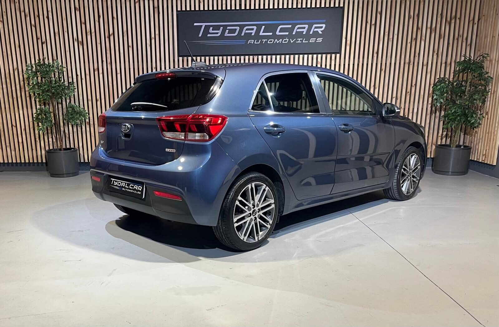 KIA 1.0 GT Line