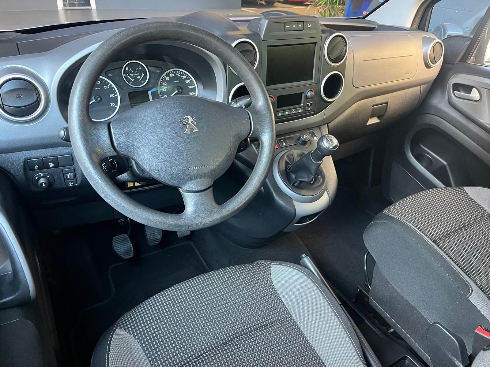 PEUGEOT TEPEE 1.6 HDi