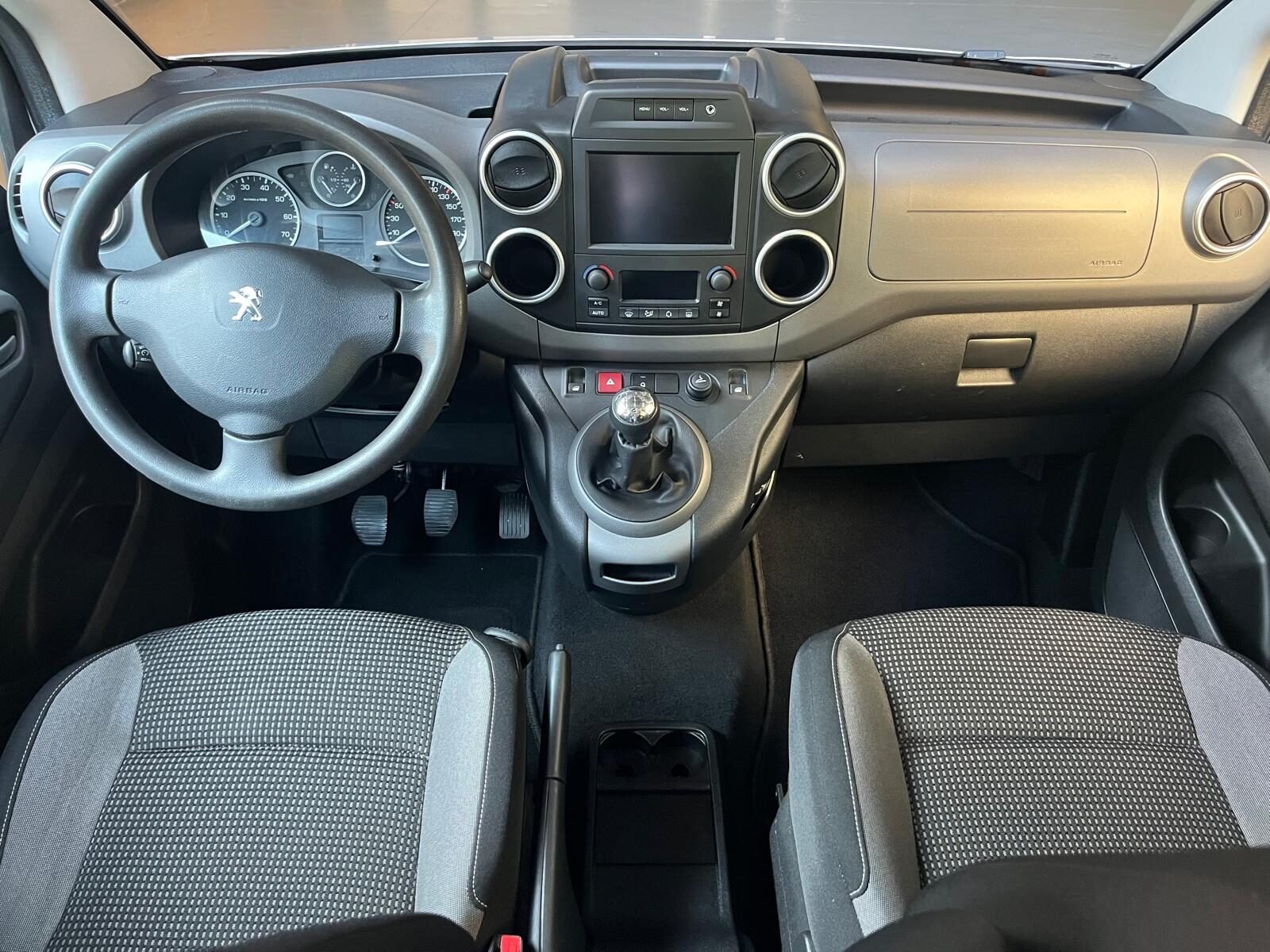 PEUGEOT TEPEE 1.6 HDi