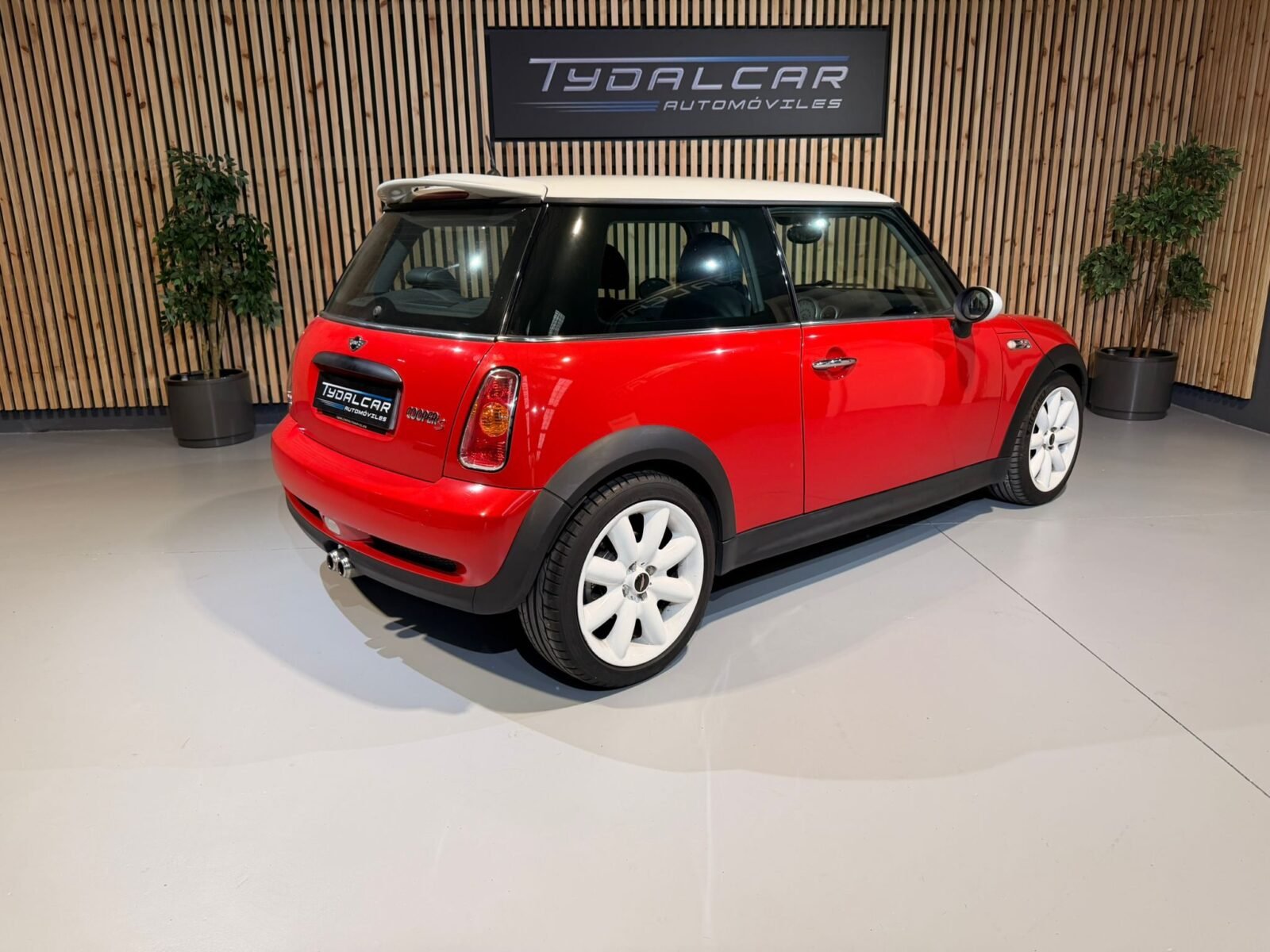 MINI COOPER S 1.6 compresor