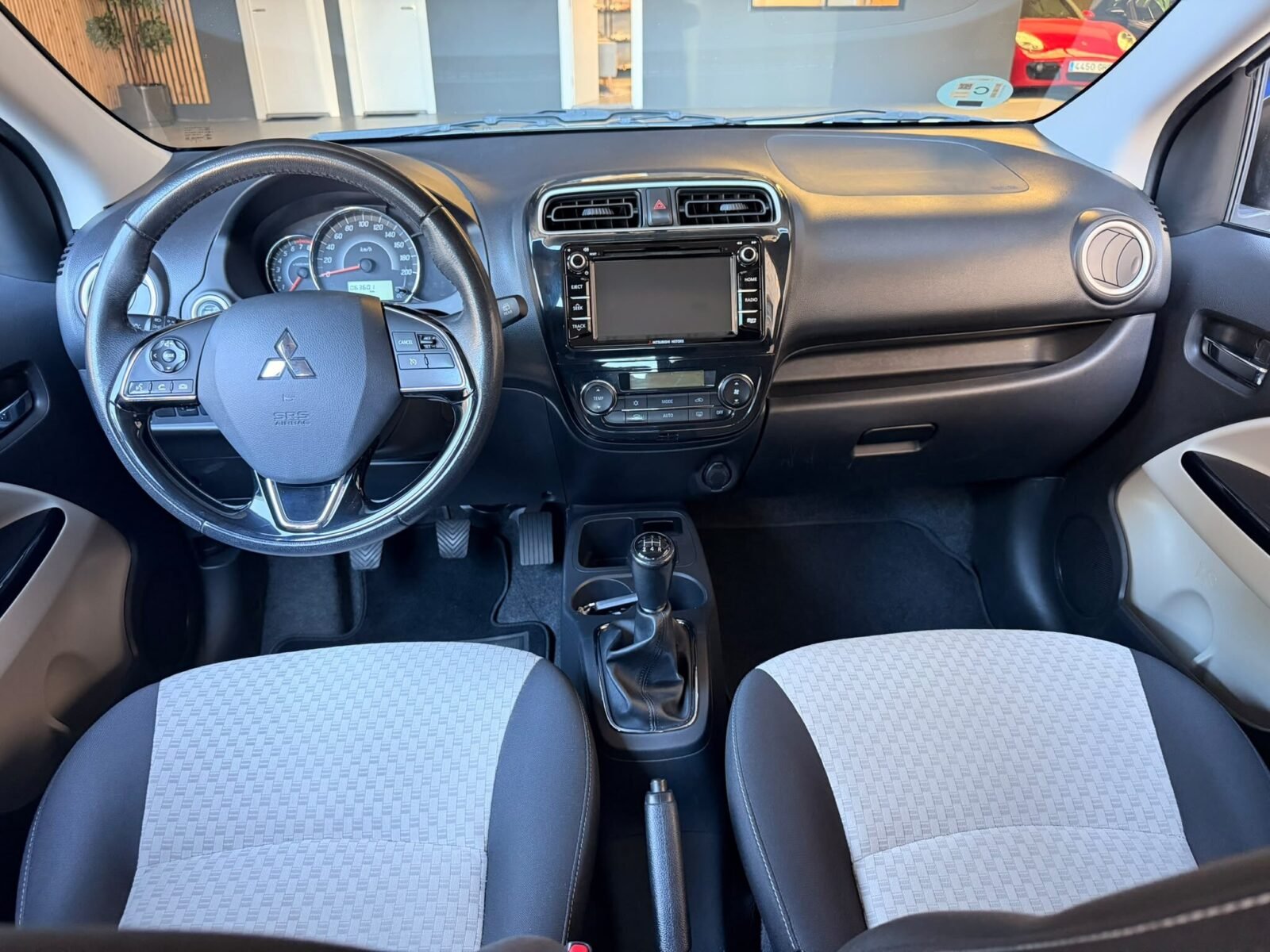 MITSUBISHI SPACE STAR 1.2i