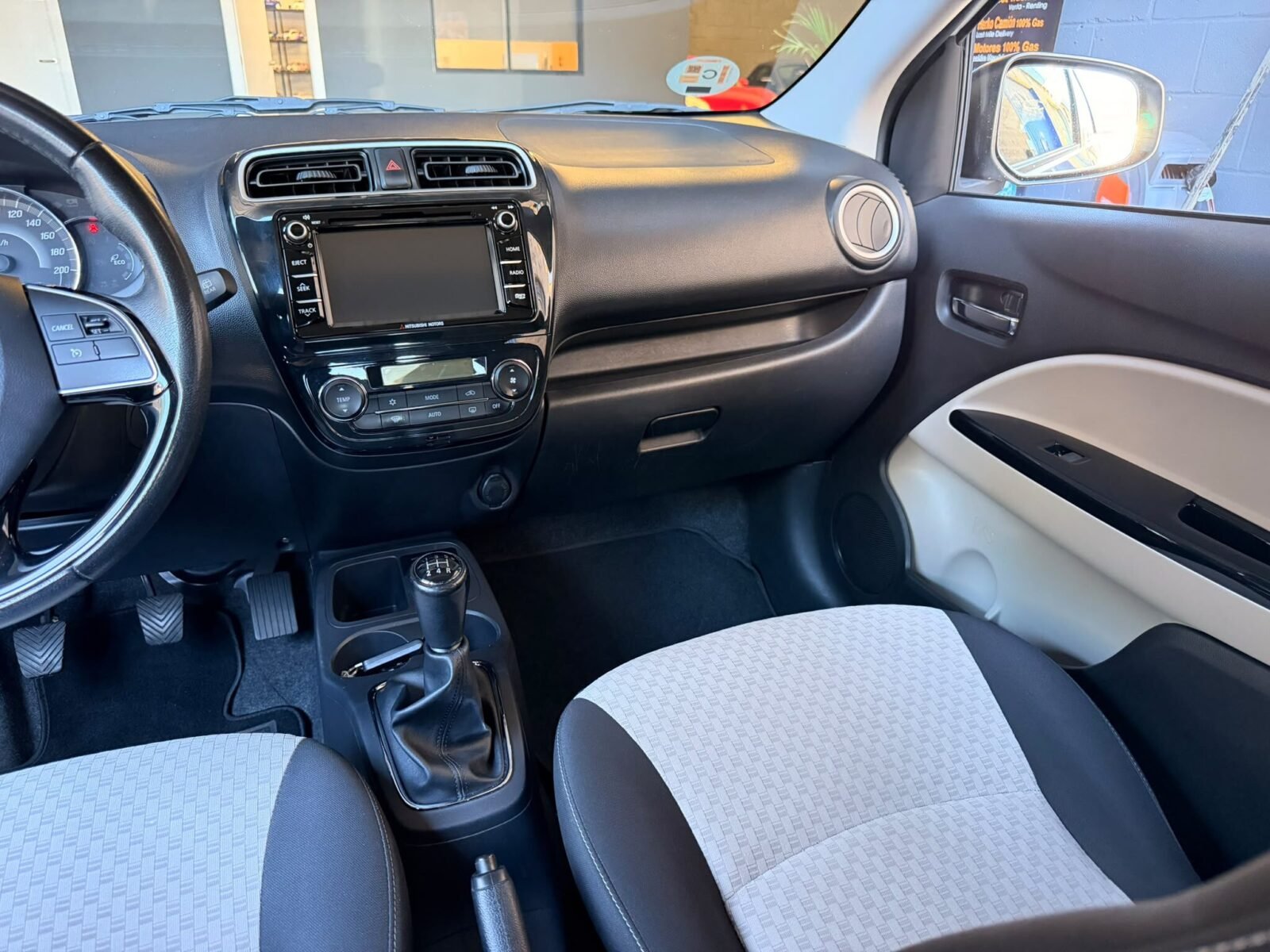 MITSUBISHI SPACE STAR 1.2i