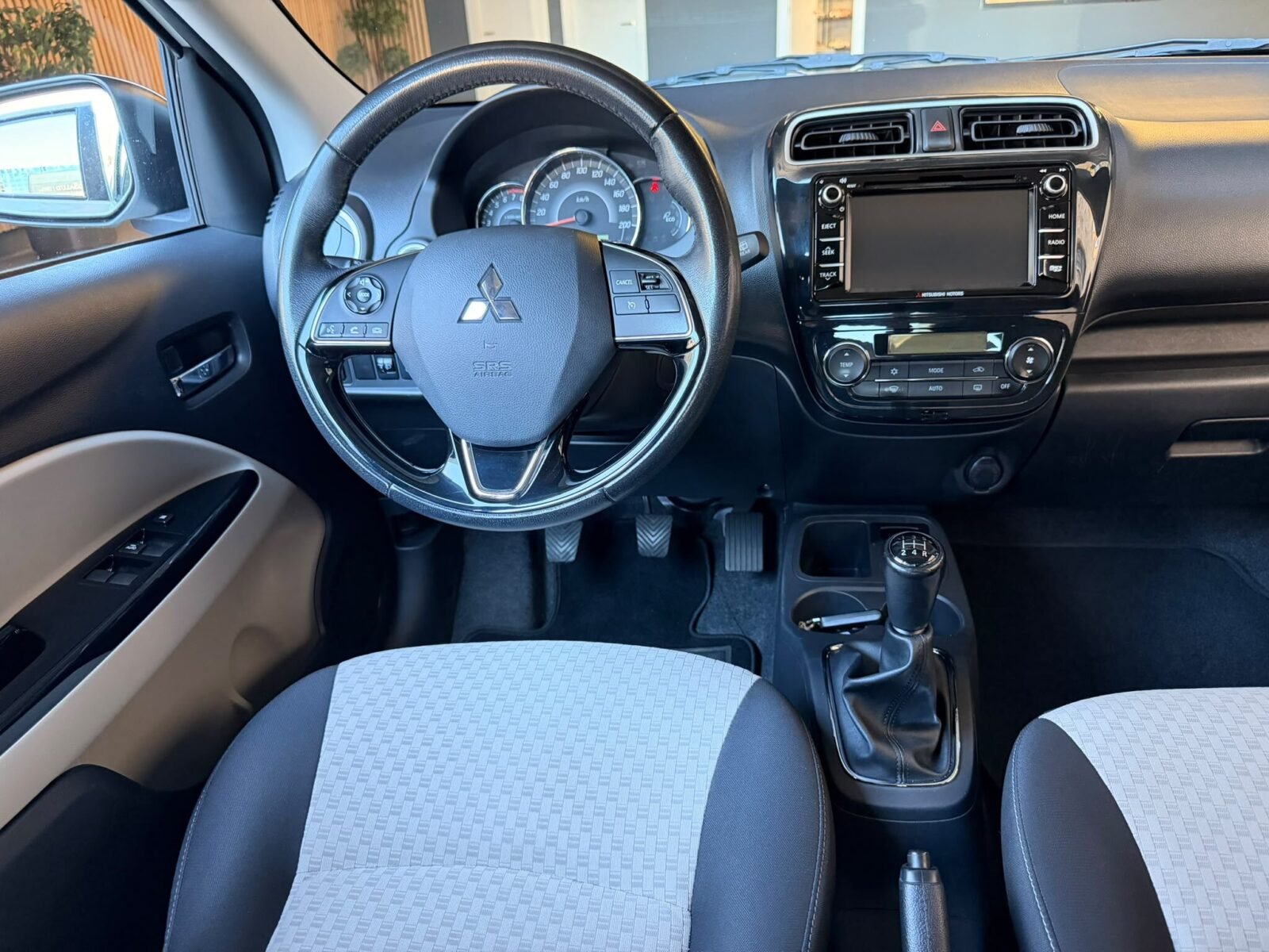 MITSUBISHI SPACE STAR 1.2i