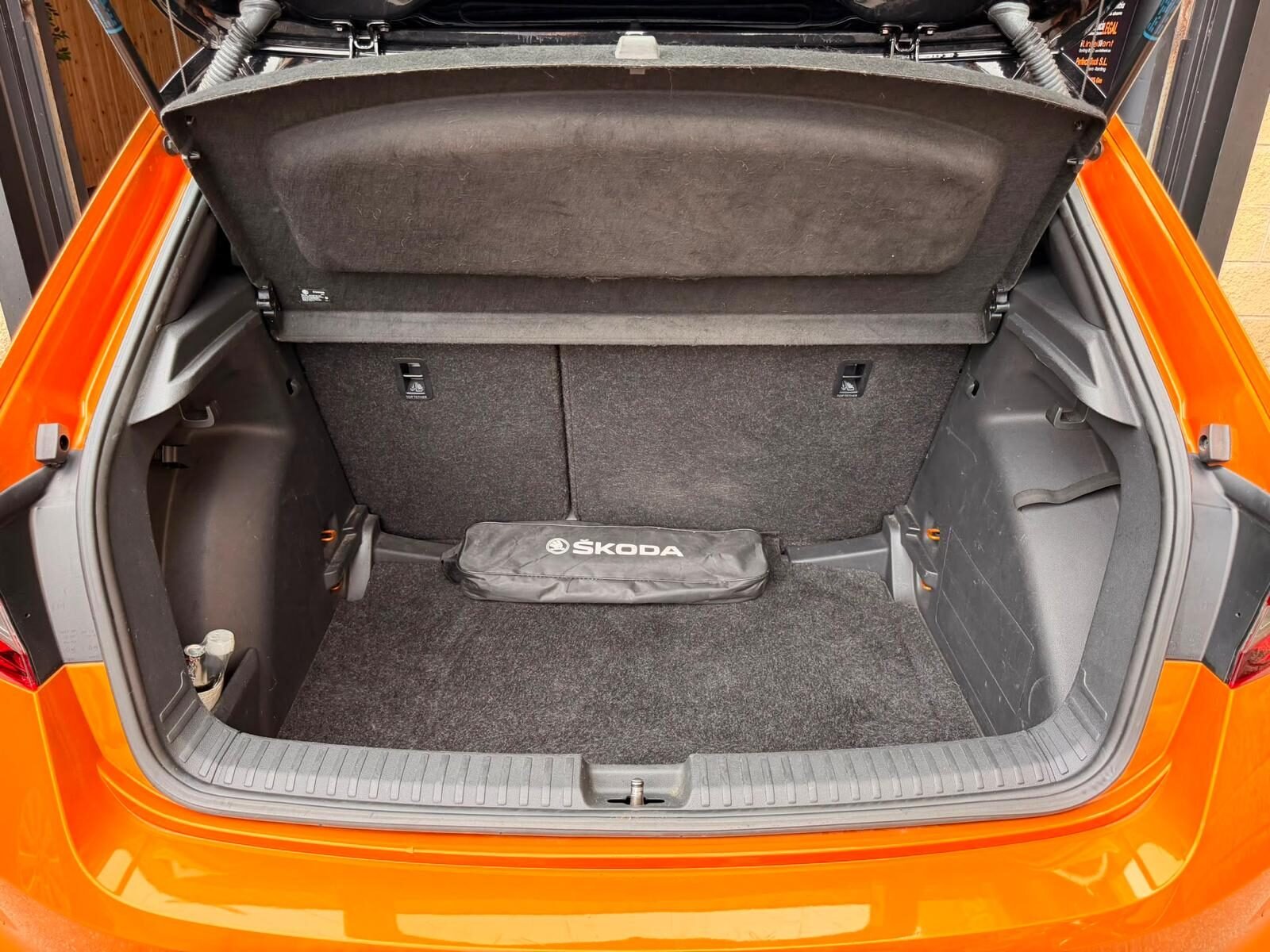 SKODA FABIA 1.0