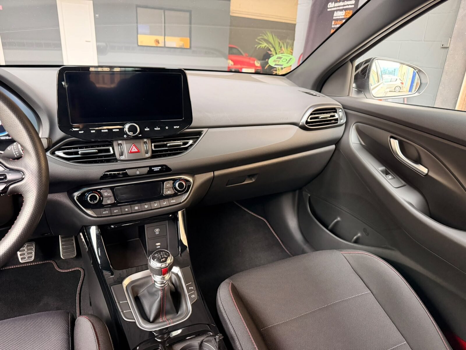 HYUNDAI i30 1.0 T-GDI