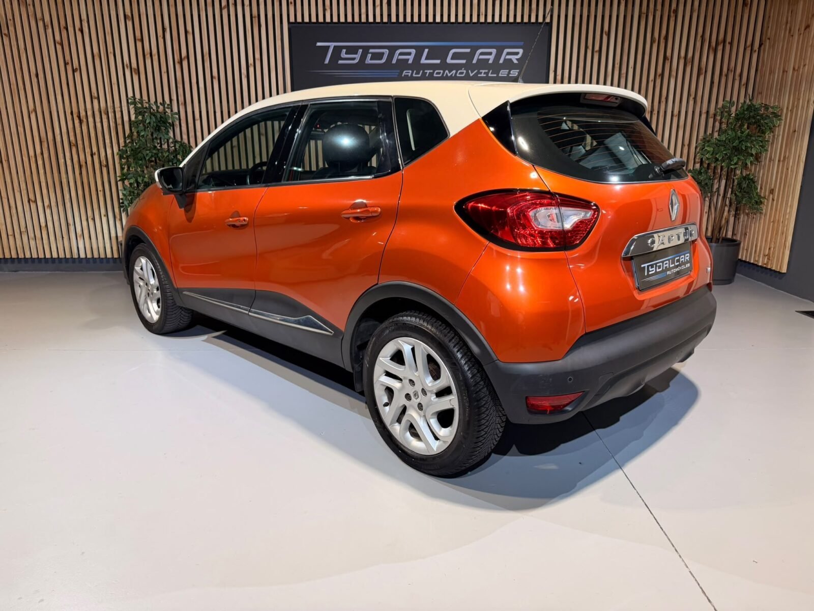 RENAULT Captur 1.2 TCe