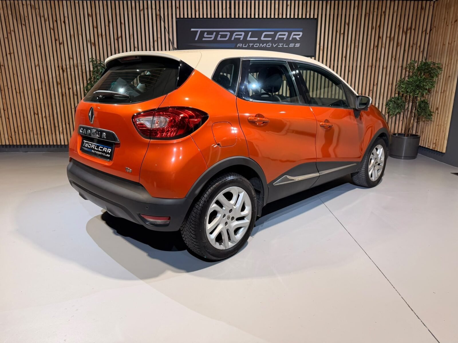RENAULT Captur 1.2 TCe