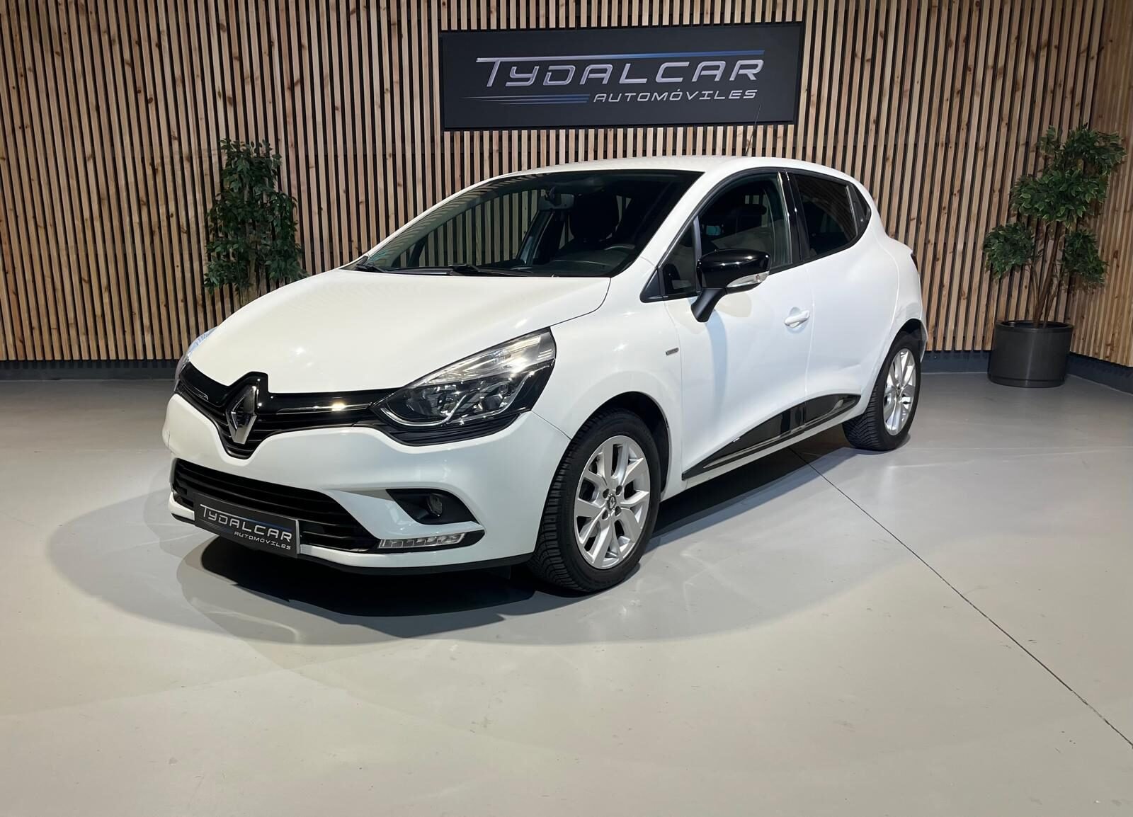 RENAULT Clio 1.5DCi